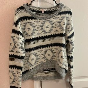 Medium tribal print sweater